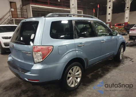 2011 Subaru Forester 2.5X Premium z USA, uszkodzony, nr VIN JF2SHADC7BH760119